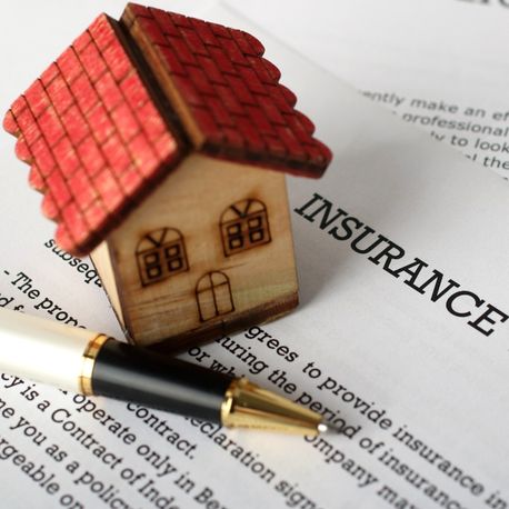 signing-mortgage-insurance-papers